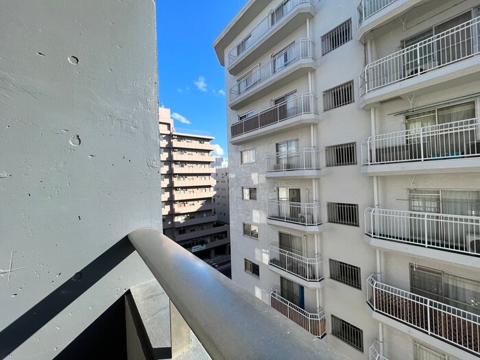 物件内観写真14　(室内からの展望)