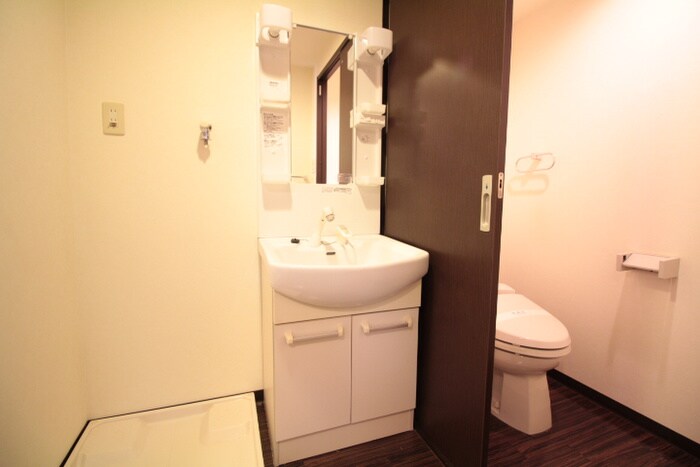 物件内観写真10　(洗面)