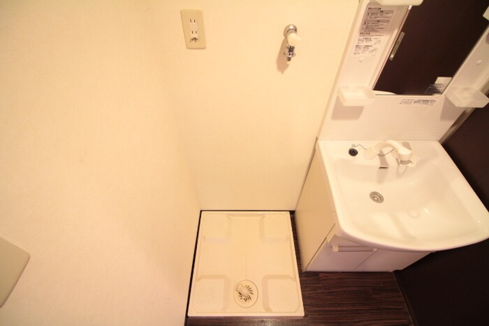 物件内観写真22　(洗濯機置場)