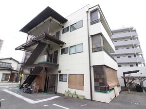 術勢マンション外観写真
