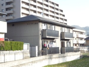 サンガ－デン上安Ａ棟外観写真
