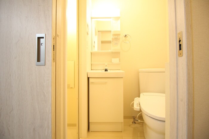 物件内観写真11　(洗面)