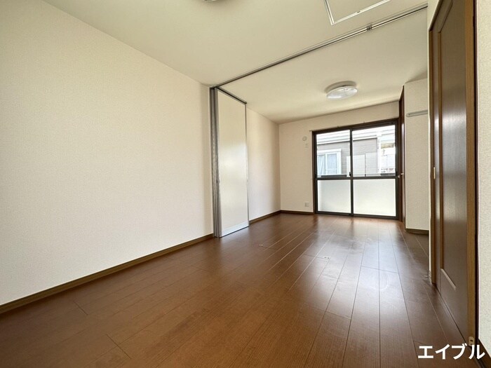 物件内観写真16　(居室)