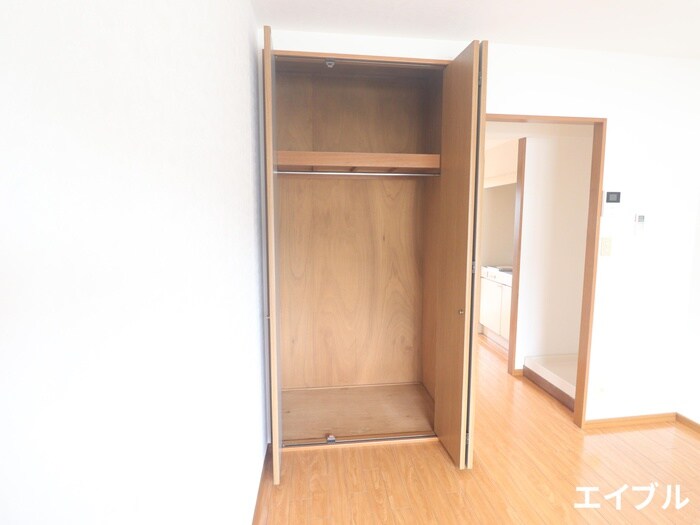 物件内観写真14　(収納)