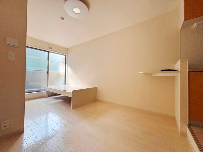 物件内観写真6　(居室)