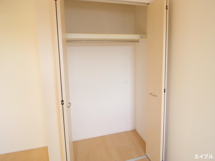 物件内観写真14　(収納)