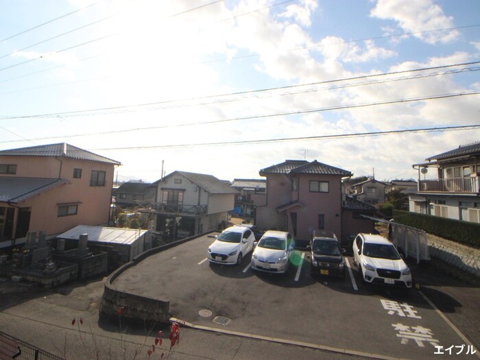 物件内観写真16　(室内からの展望)