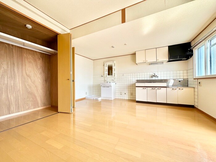 物件内観写真10　(居室)