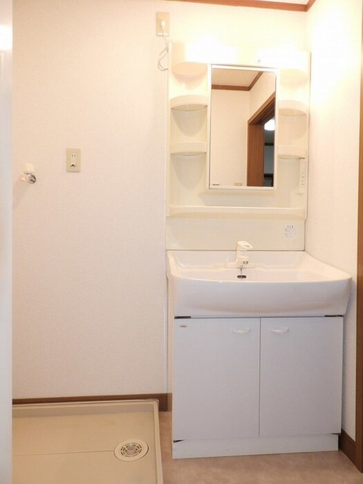 物件内観写真11　(洗面)