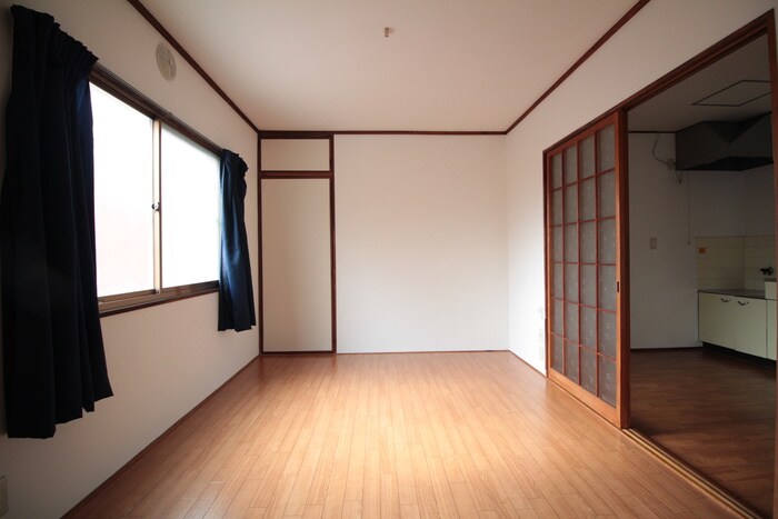 物件内観写真13　(居室)