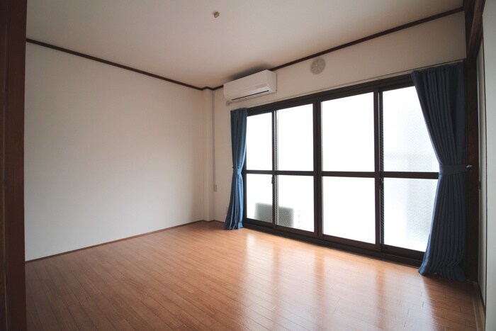 物件内観写真14　(居室)