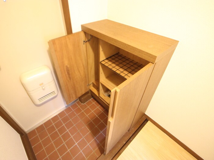 物件内観写真13　(靴箱)