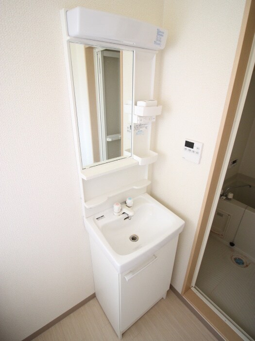 物件内観写真10　(洗面)