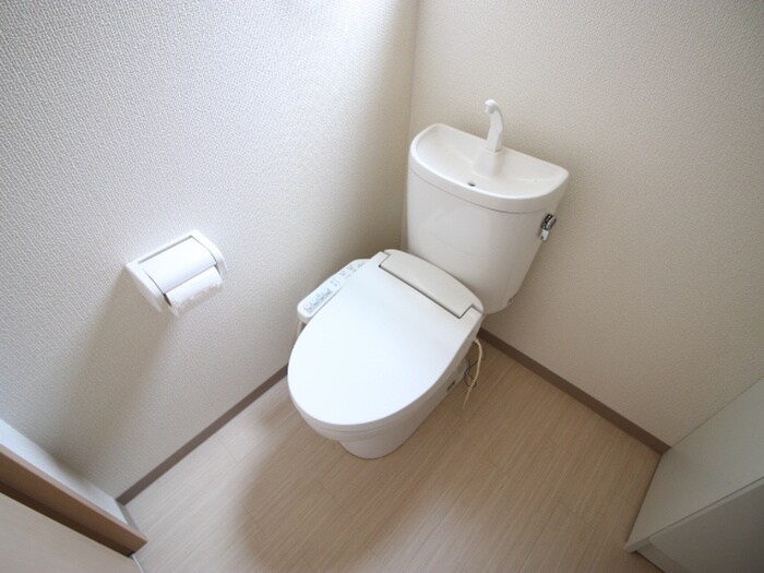 物件内観写真11　(トイレ)