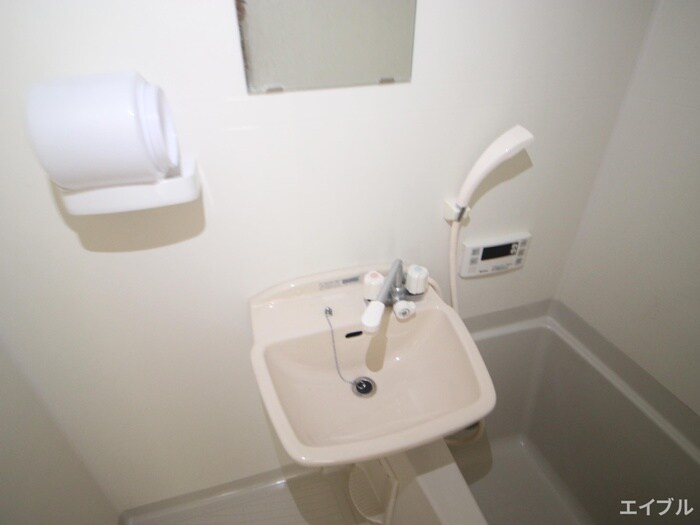 物件内観写真11　(洗面)