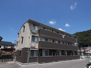 Ｄ－ｒｏｏｍ上影Ａ外観写真