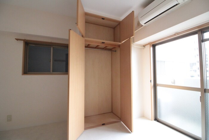 物件内観写真10　(収納)