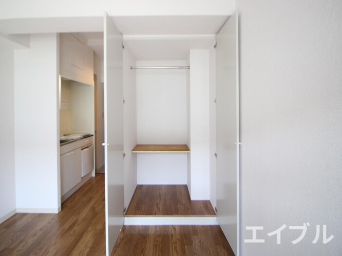 物件内観写真14　(収納)