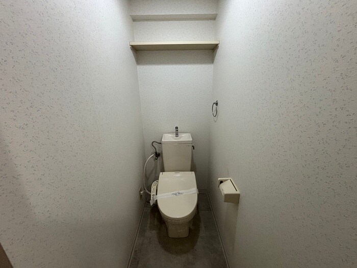 物件内観写真10　(トイレ)