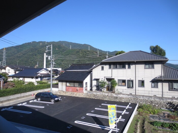 物件内観写真13　(室内からの展望)