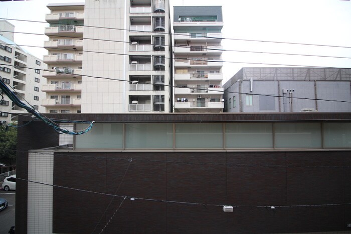 物件内観写真15　(室内からの展望)