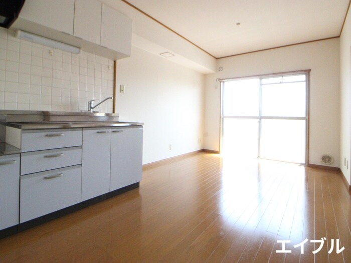 物件内観写真7　(居室)