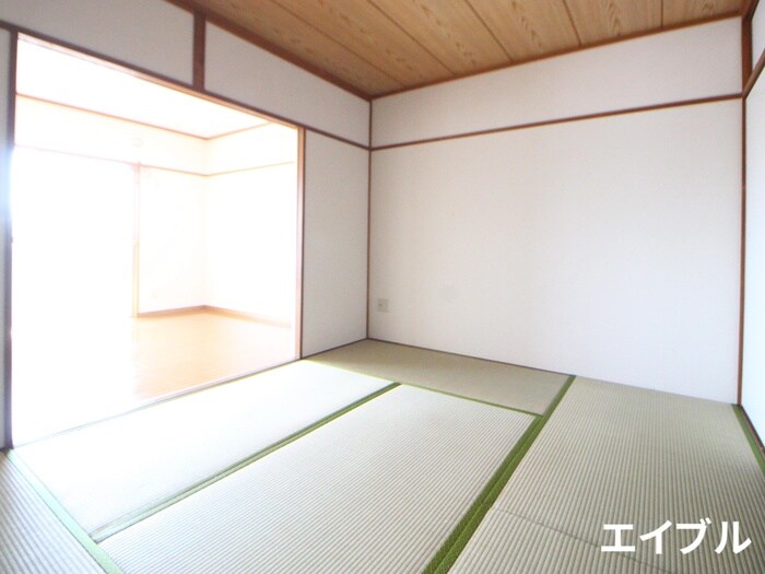 物件内観写真13　(居室)