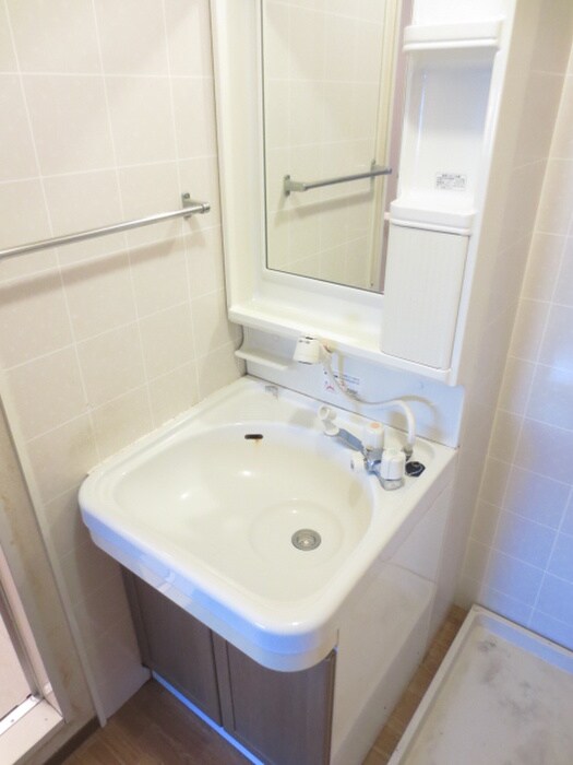 物件内観写真11　(洗面)