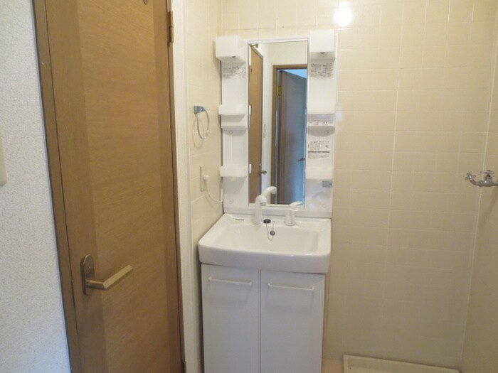 物件内観写真7　(洗面)