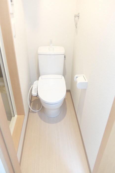 物件内観写真10　(トイレ)