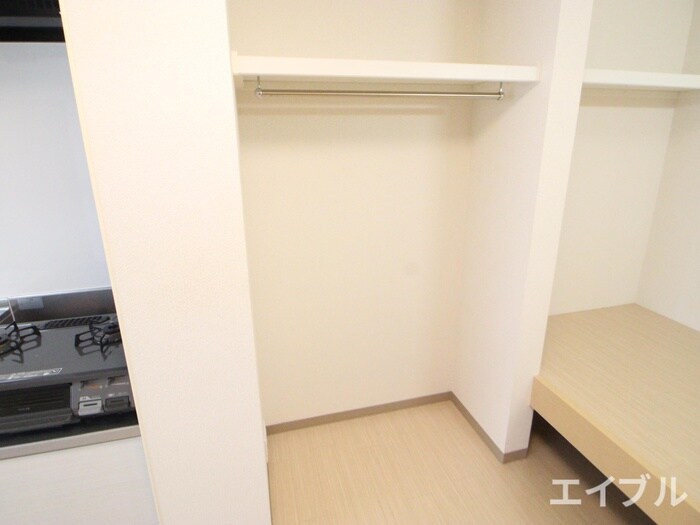 物件内観写真14　(収納)