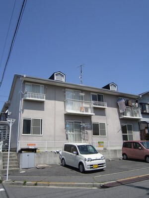 ファミ－ル洋光台外観写真