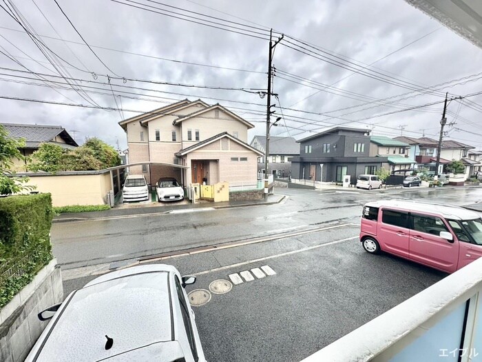 物件内観写真11　(室内からの展望)