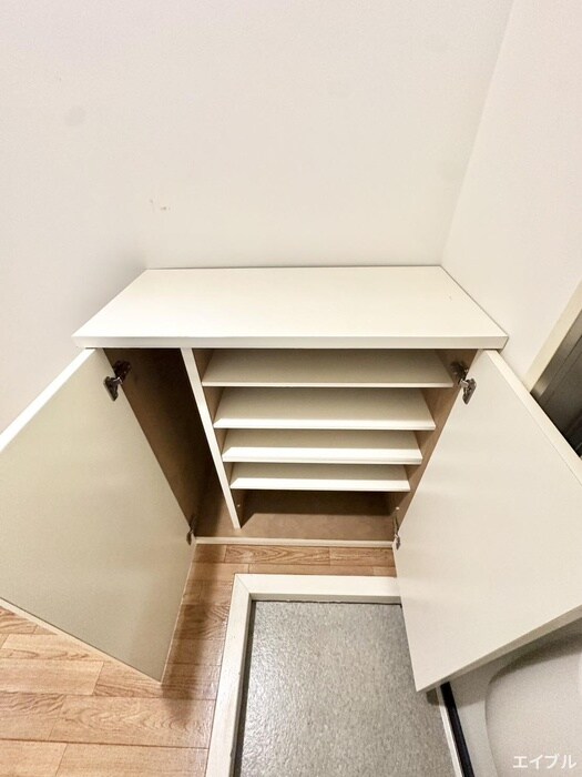 物件内観写真12　(靴箱)