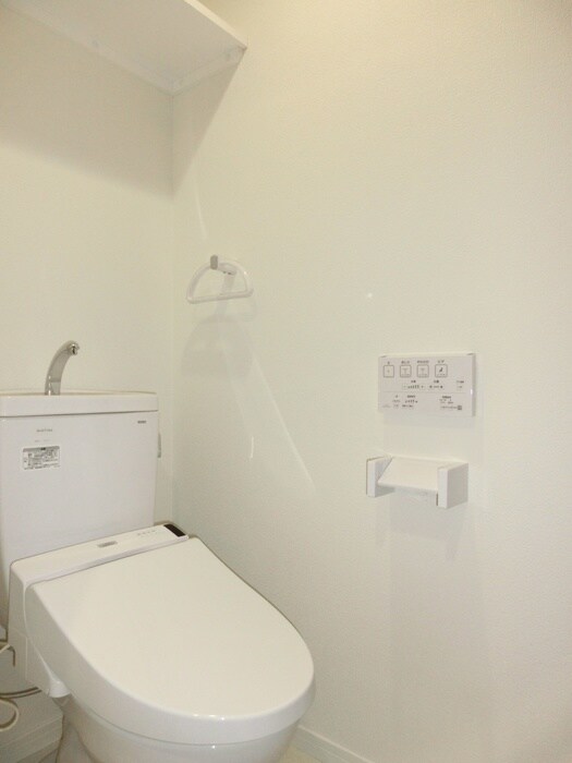 物件内観写真12　(トイレ)