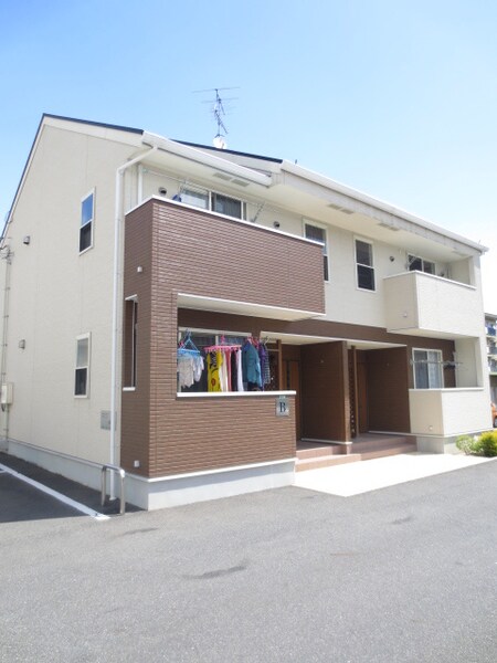 ぐら－んぼぬうるＢ棟外観写真