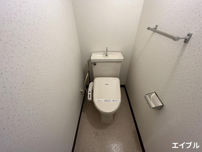 物件内観写真10　(トイレ)