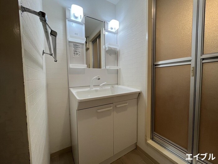 物件内観写真11　(洗面)