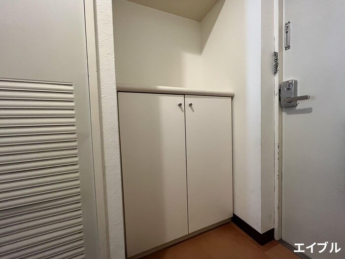 物件内観写真14　(靴箱)