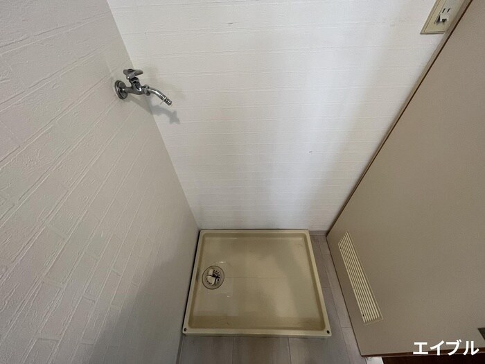 物件内観写真19　(洗濯機置場)