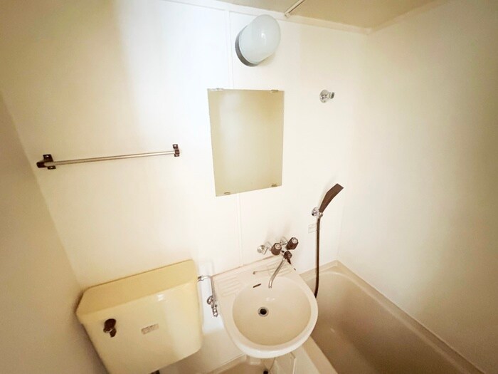 物件内観写真5　(洗面)