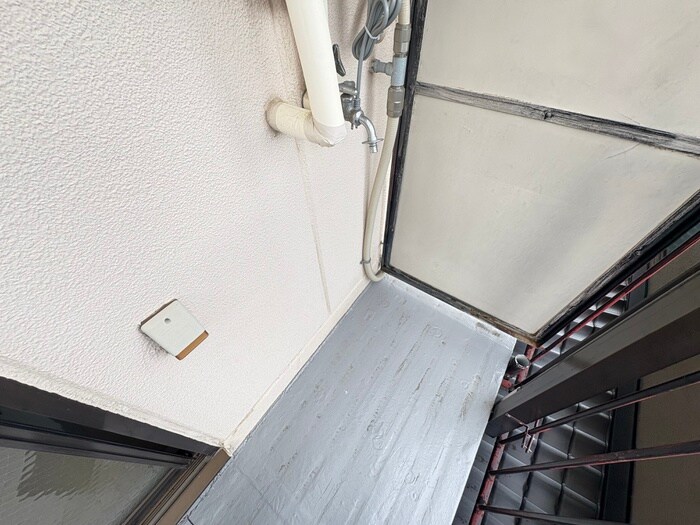 物件内観写真10　(洗濯機置場)