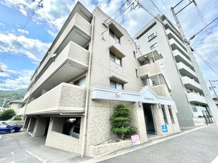 ホグワ－ツ外観写真