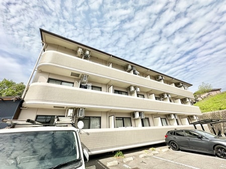 レジデンス山崎外観写真