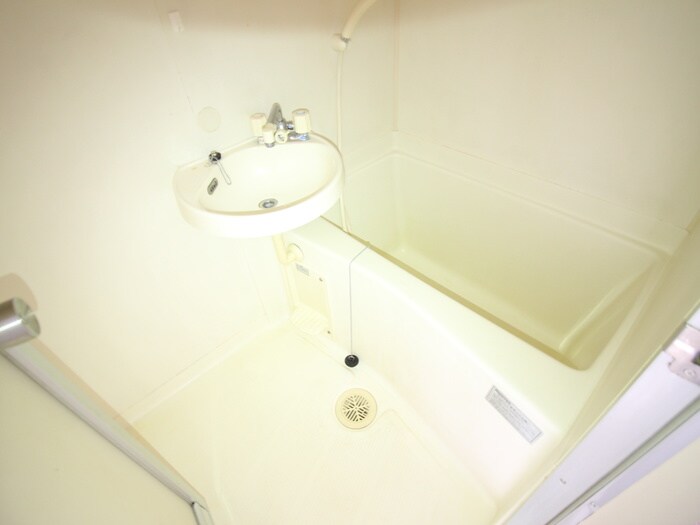 物件内観写真8　(バス／シャワールーム等)
