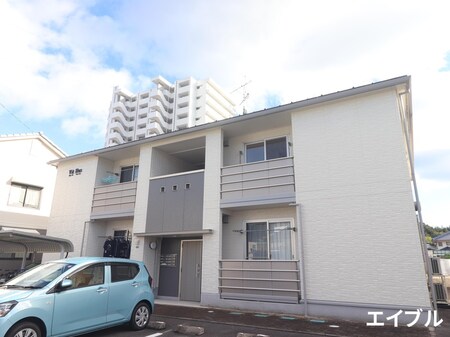 ヴィ－トヒュ－ス外観写真