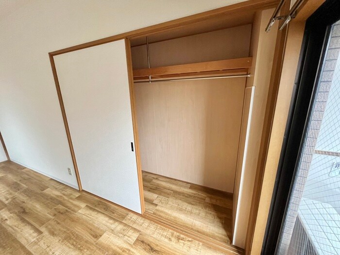 物件内観写真10　(収納)