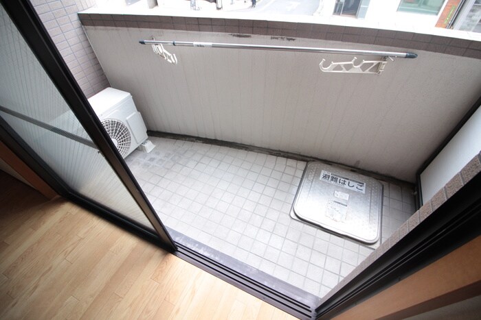 物件内観写真16　(ベランダ・バルコニー)