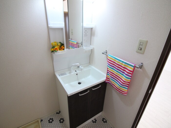 物件内観写真10　(洗面)