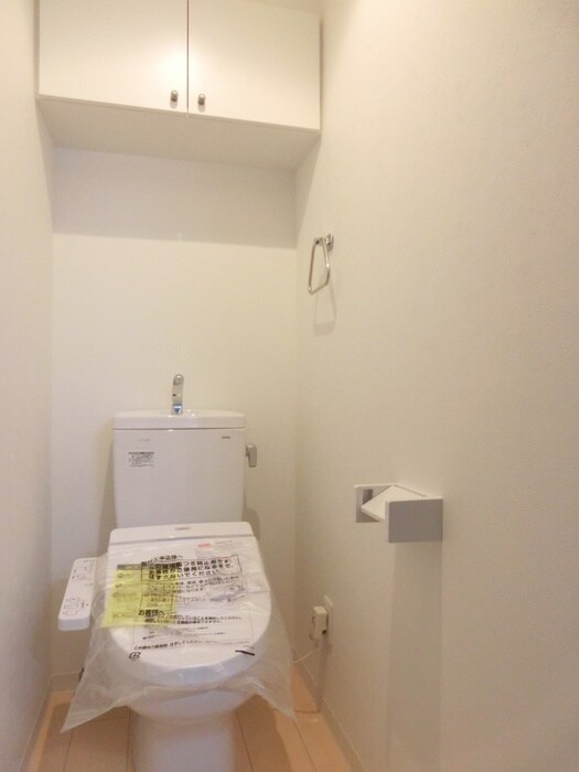 物件内観写真9　(トイレ)